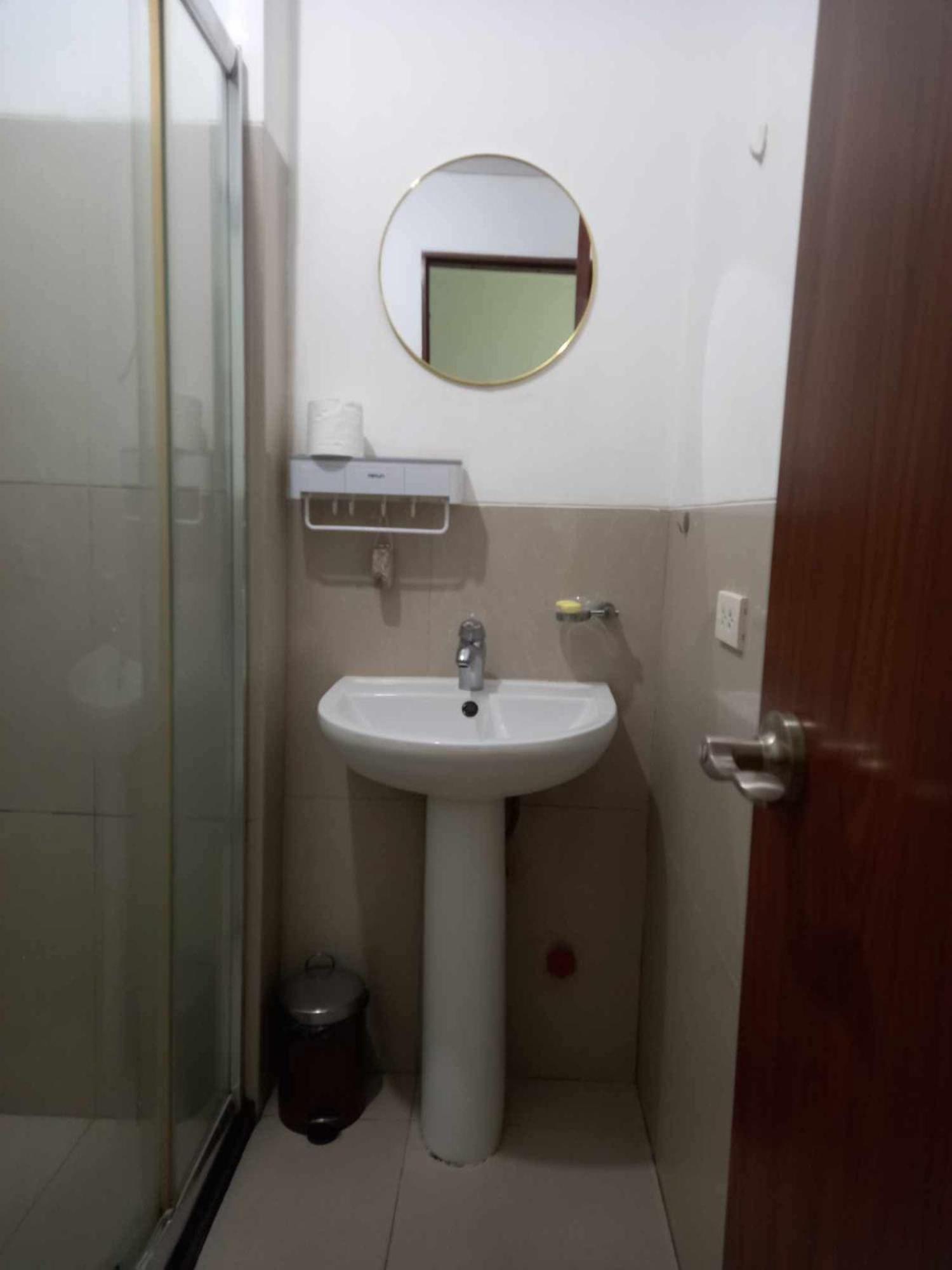 Beacon Makati Condo Free Pool Access Free Wifi 100Mbps & Free Netflix Manila Luaran gambar